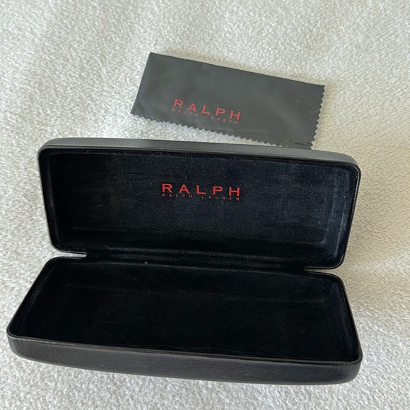 RALPH Lauren Leather Case. Black/Red. Lined with never used cleaning cloth - Picture 1 of 9